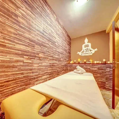 Apartman Away From 538 Szmoljan