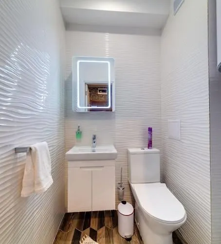 Away From 538 Daire *